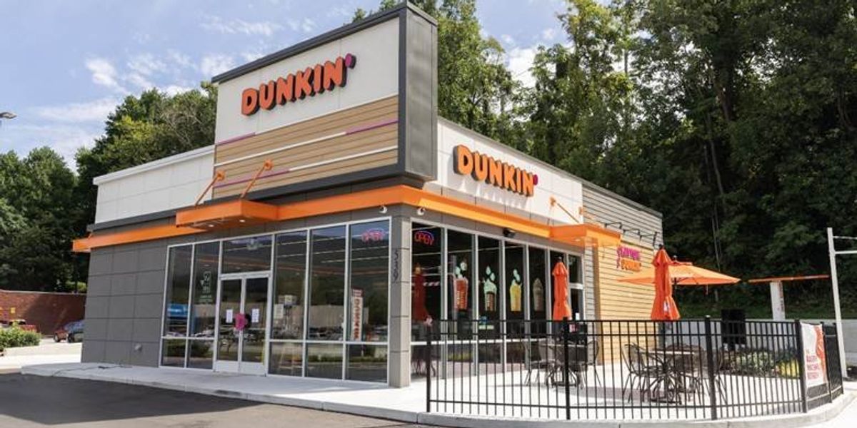 Dunkin’ Donuts will return to Canada with hundreds of locations, but will Quebec be included? Dunkin’ Donuts will return to Canada with hundreds of locations, but will Quebec be included?