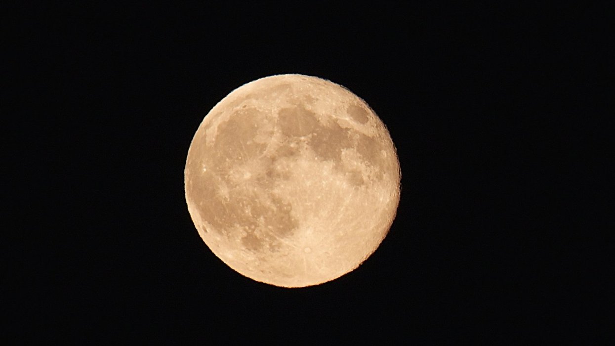 A full moon.