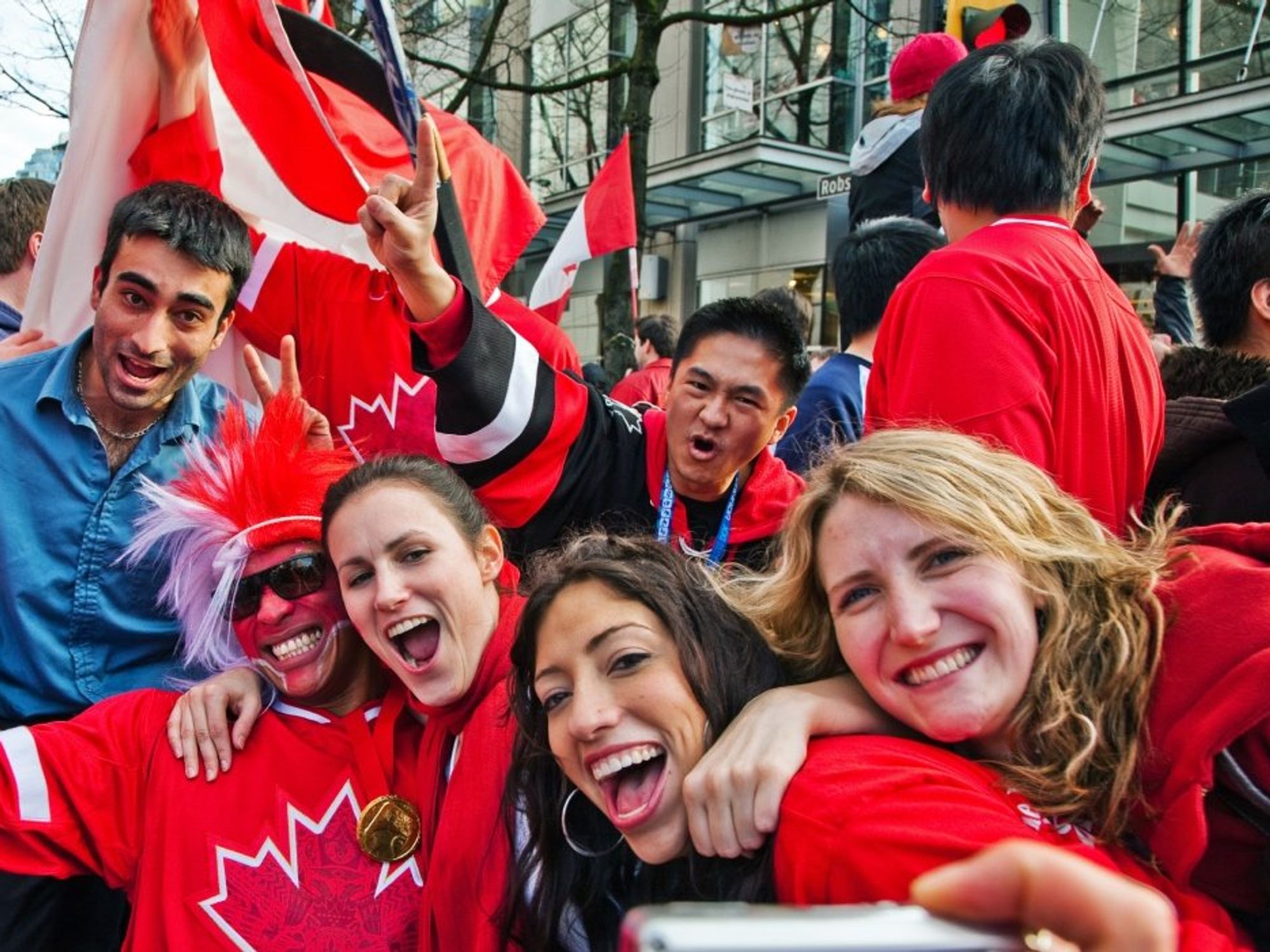 The Friendliest Cities In The World Were Ranked & Canada Dominated The List - MTL Blog