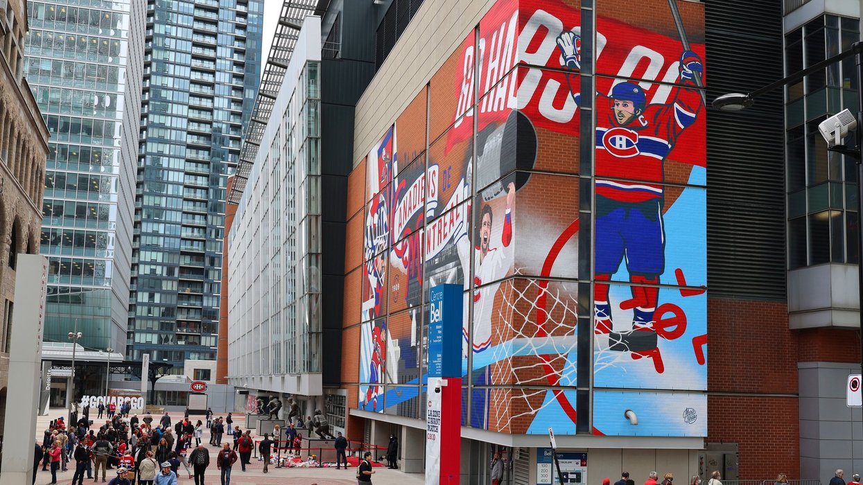 A mural outside the Bell Centre.
