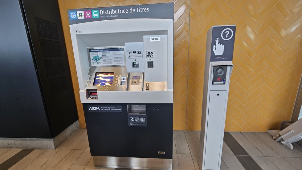 A ticket booth at the REM station in Brossard.