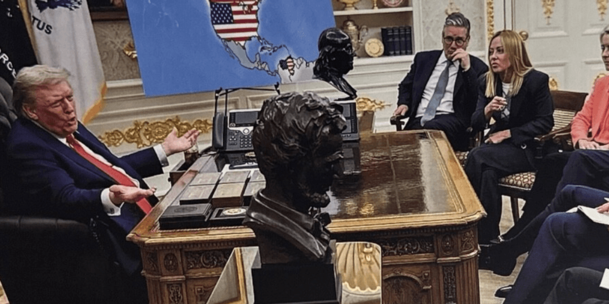 Trump just shared a photo depicting Canada as US territory & people are furious Trump just shared a photo depicting Canada as US territory & people are furious