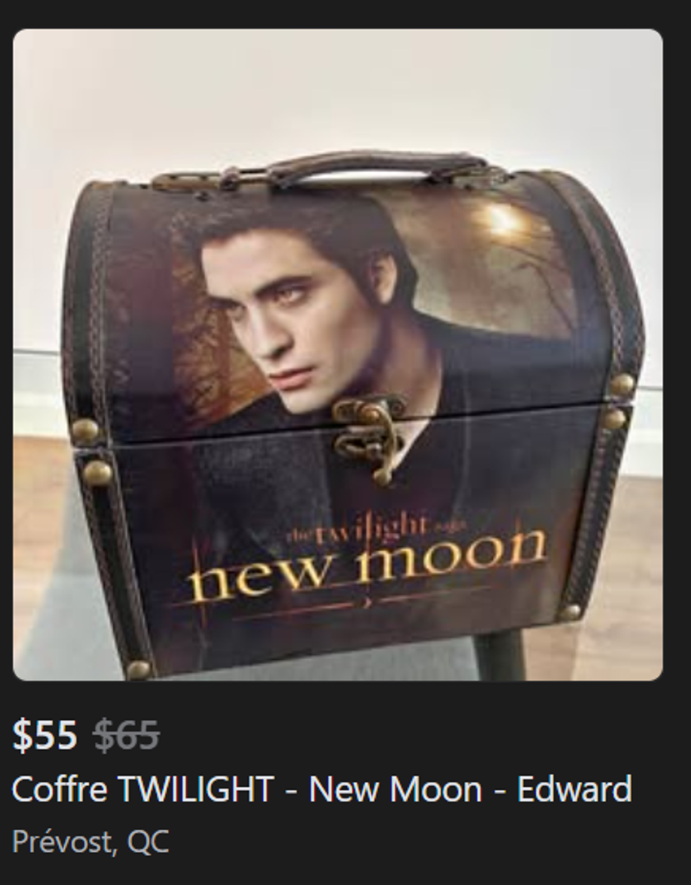A Twilight box for sale.