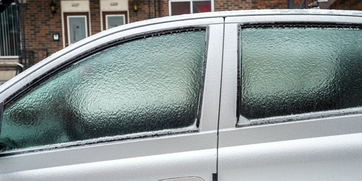 Montreal’s getting hit with prolonged freezing rain — and power outages are possible Montreal’s getting hit with prolonged freezing rain — and power outages are possible