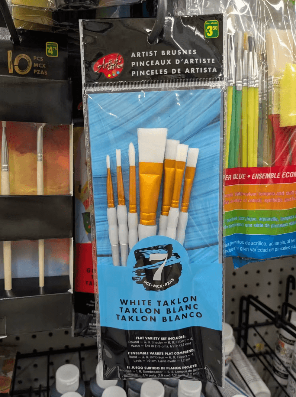 Artist Series 7-piece paintbrush set at Dollarama priced at $3.50.