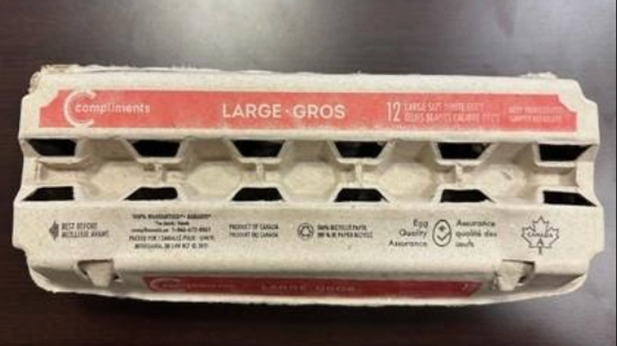 Compliments brand large white eggs.