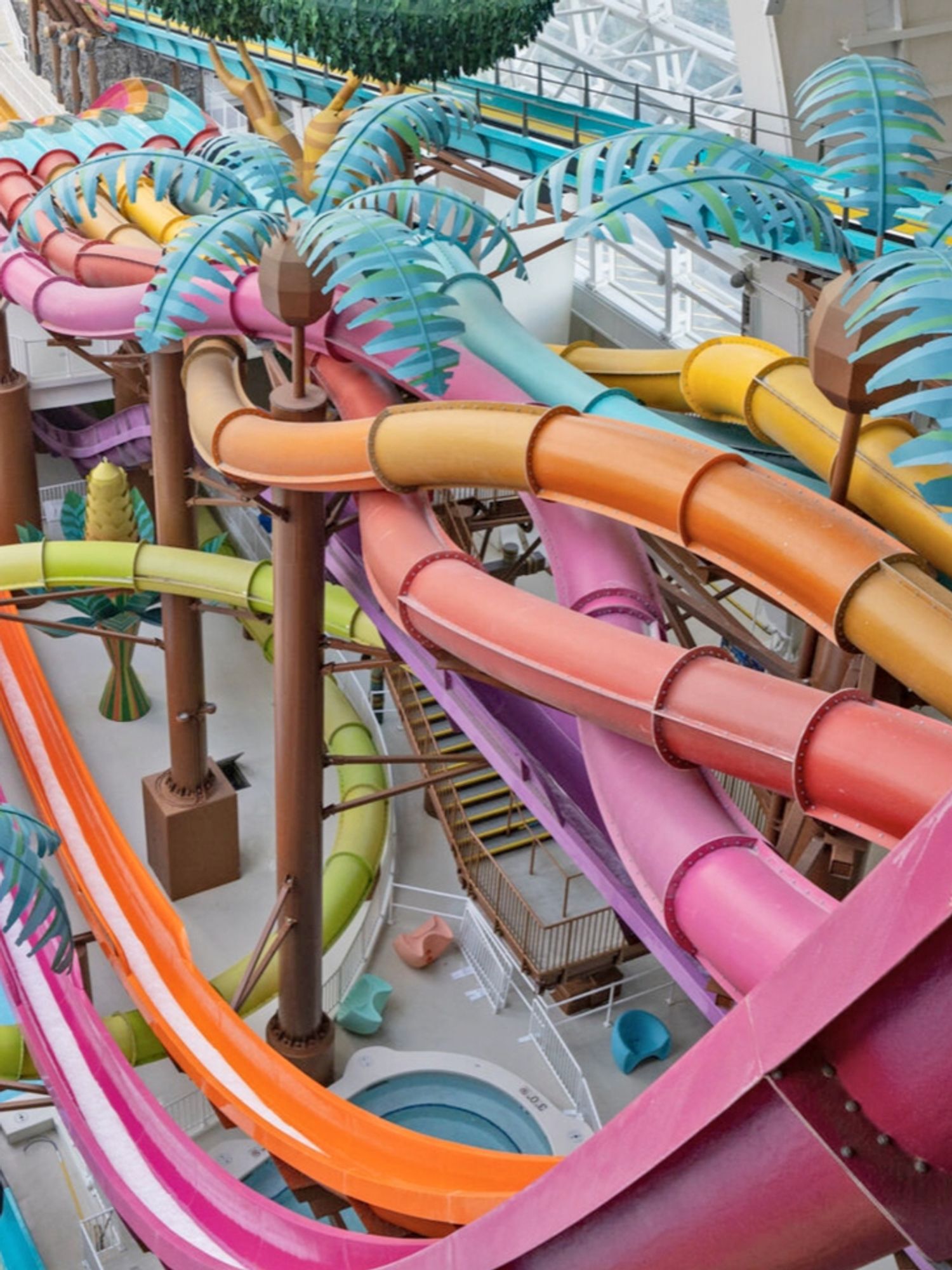 A New Massive Indoor Waterpark Is Being Built In Quebec Over The Next Few Years MTL Blog