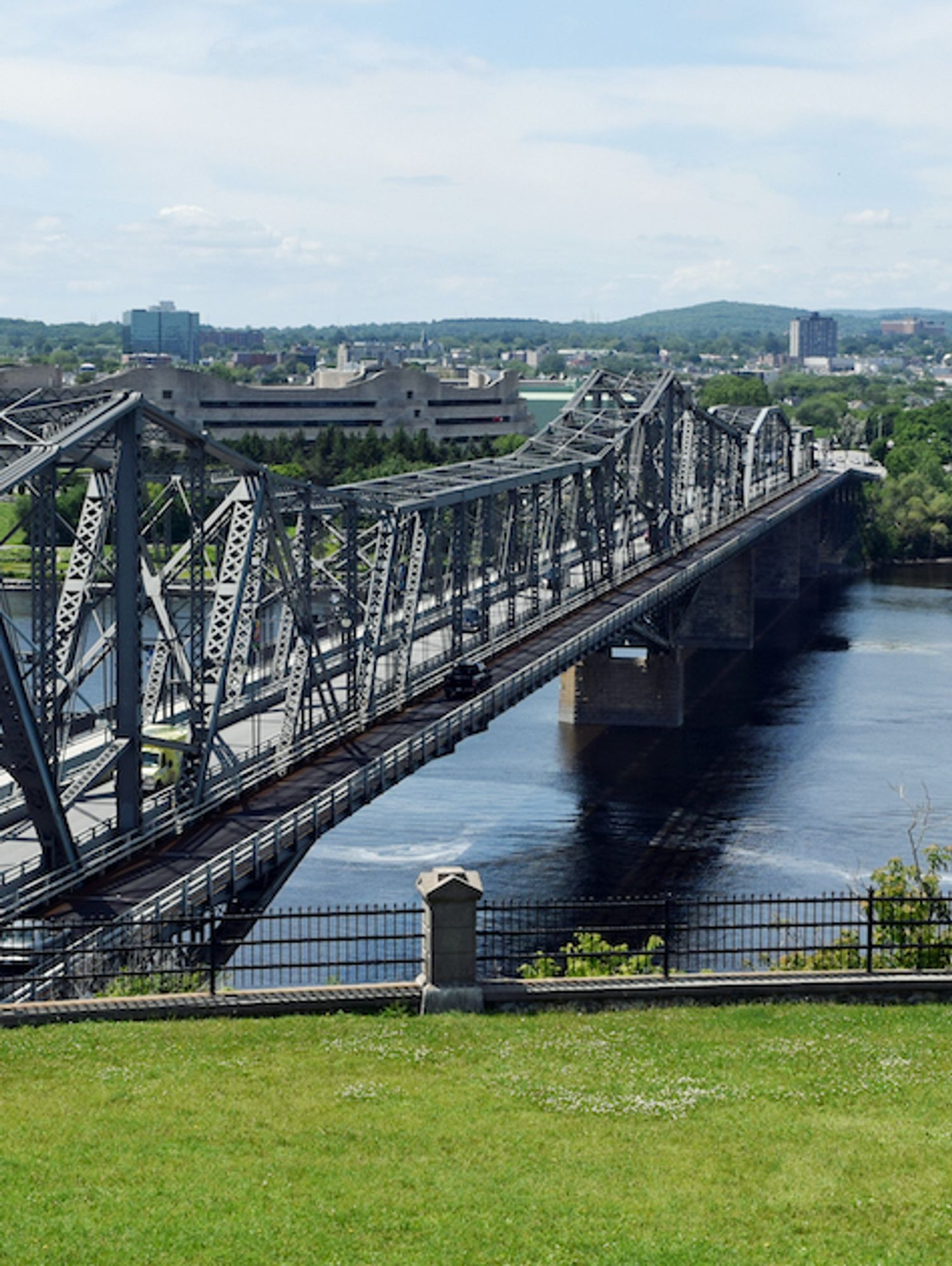 The QuebecOntario Border Is Now Open & Here's What That Means MTL Blog