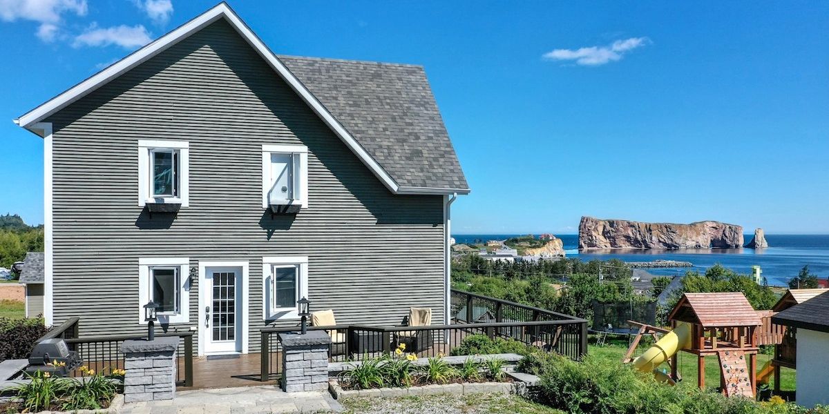 This Quebec Dream House For Sale Has One Of The Best Views In Canada