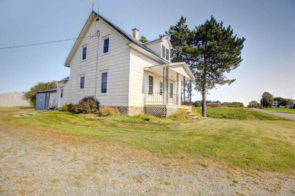 Cute Historic Homes For Sale In Quebec For Under 100,000