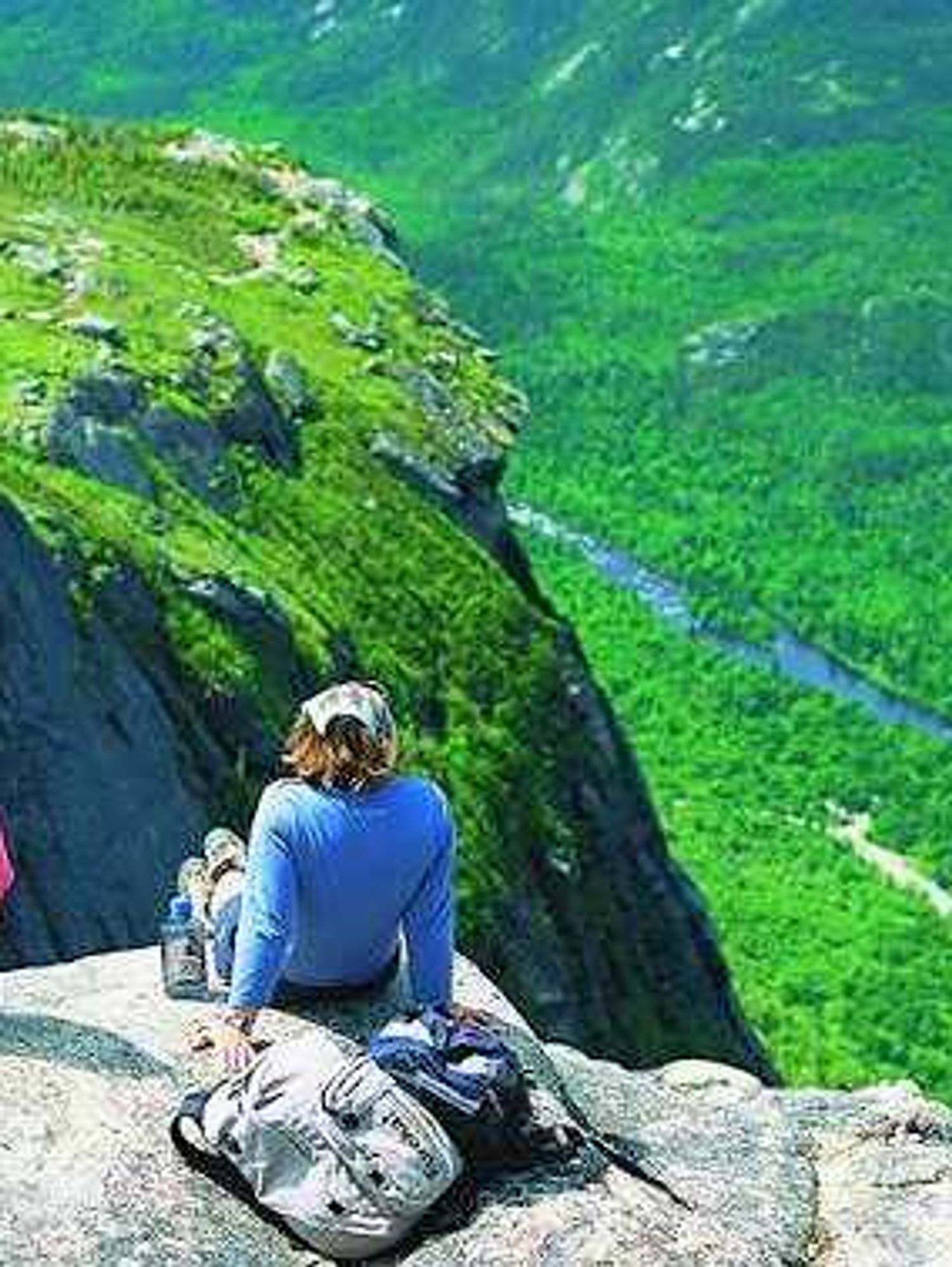 14 Epic Quebec Hikes You Can Take That Are For Beginners, Enthusiasts