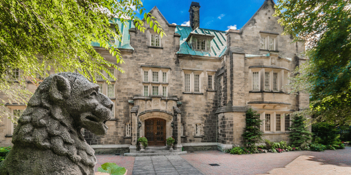 An Exclusive Look Inside Montreal's 20,000,000 Mega Mansion (24 Photos