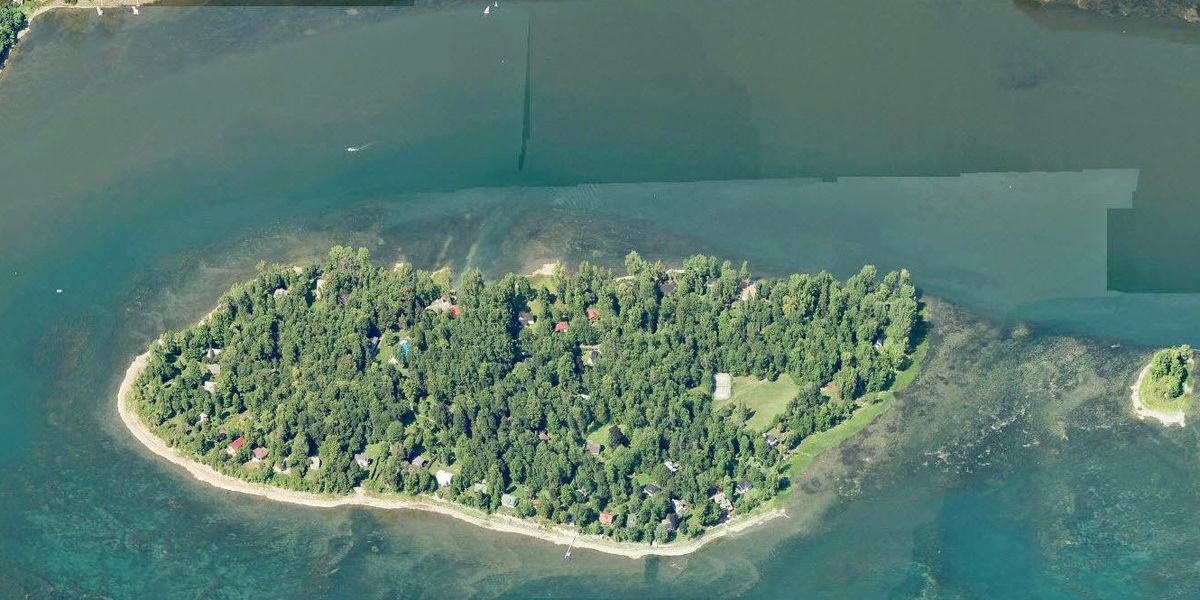 Everything You Need To Know About Montreal's "Secret" Dorval Island