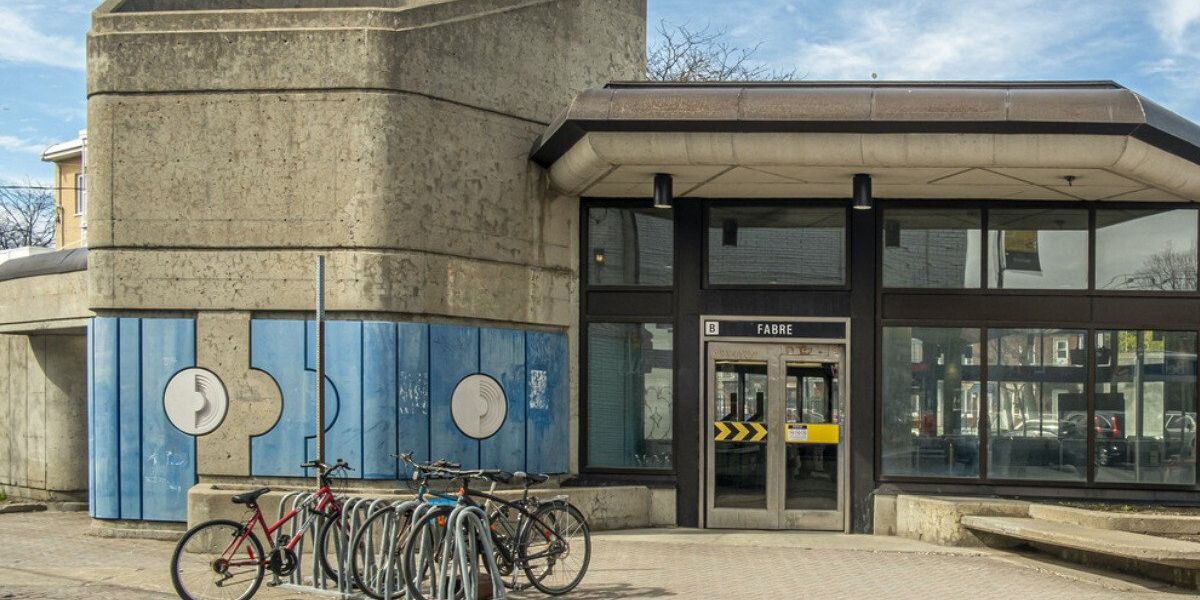 New Montreal Metro Rules For Cyclists Dog Owners Kick In On May 20 new-montreal-metro-rules-for-cyclists-dog-owners-kick-in-on-may-20