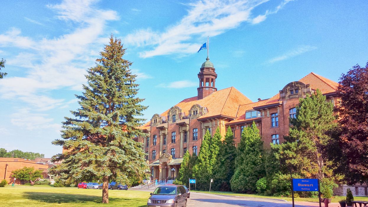 Quebec's New Language Bill Would Cap Spots At English CEGEPs