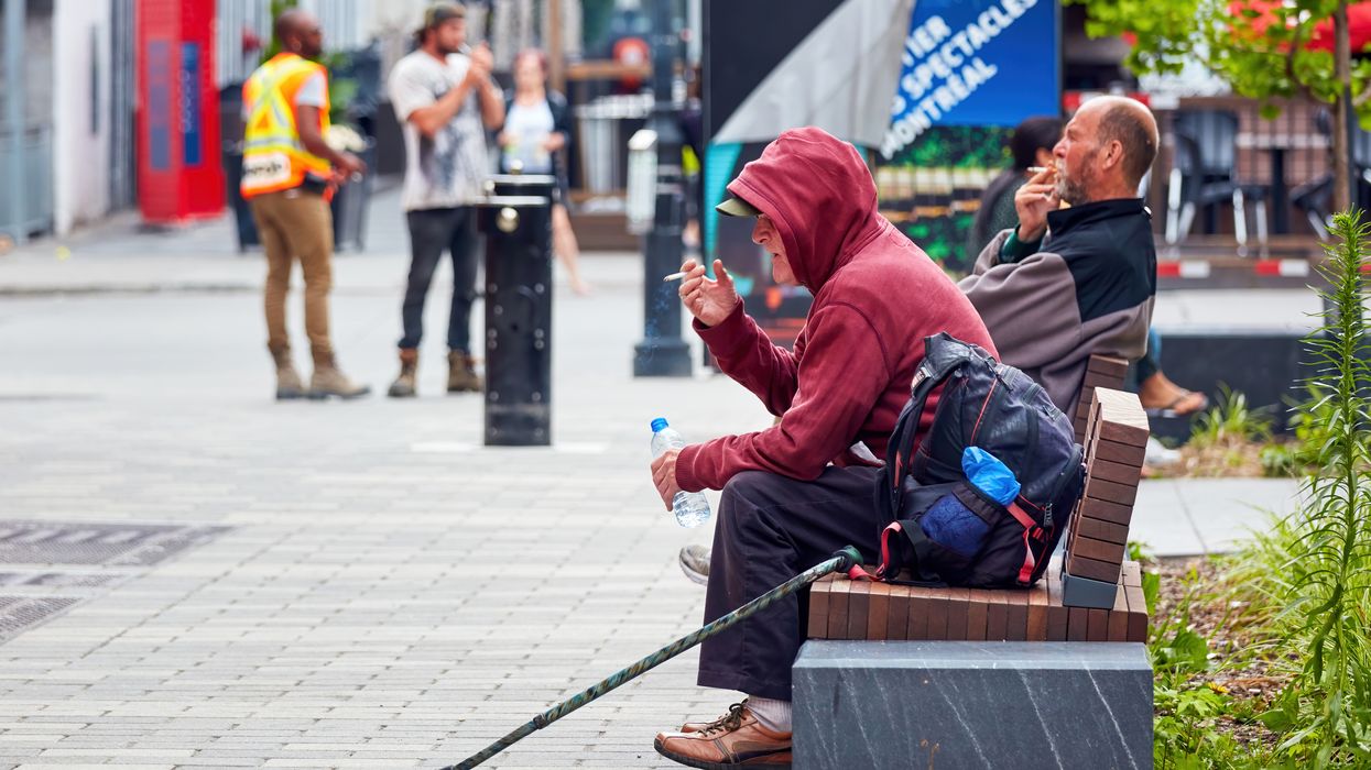 A New Study Shows Quebec Smoking Trends & Millennials Still Use Cigarettes Over Vapes