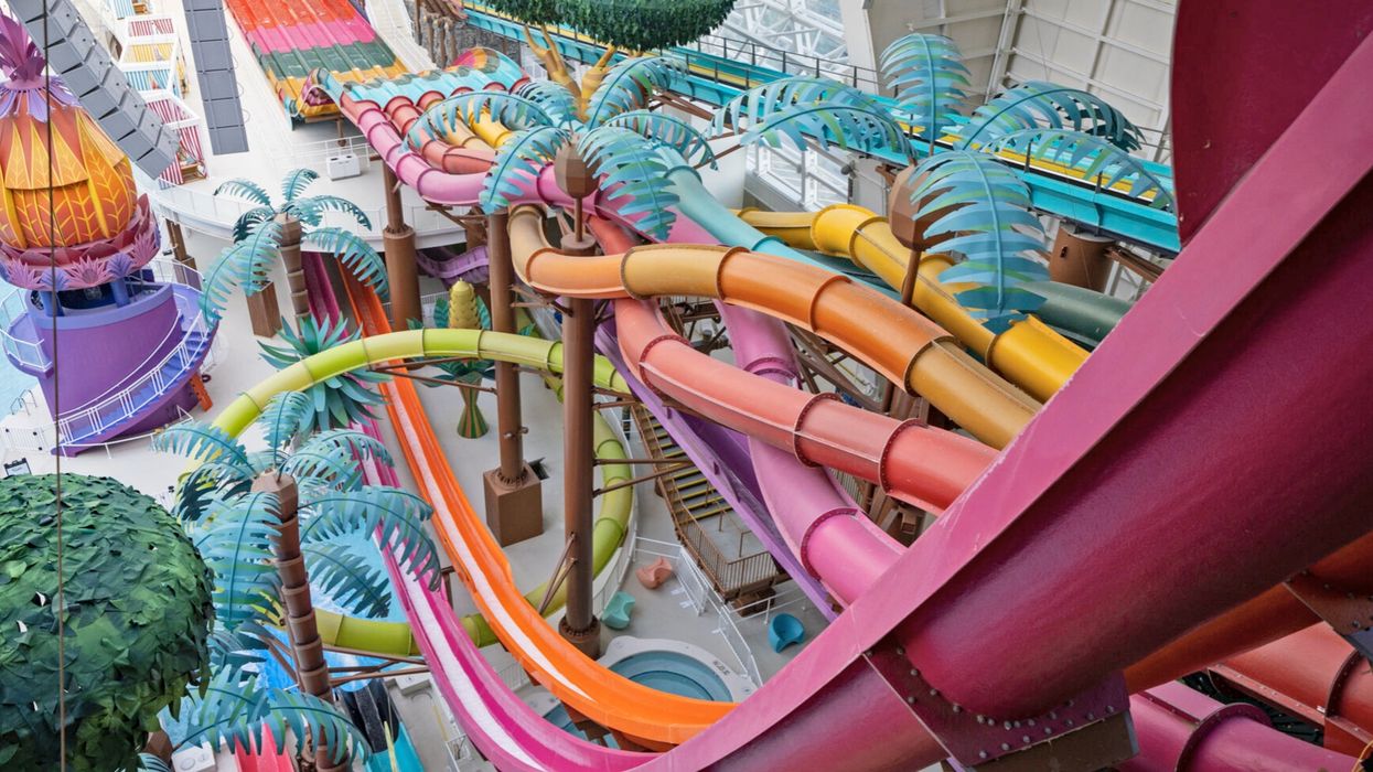 A New Massive Indoor Waterpark Is Being Built In Quebec Over The Next Few Years