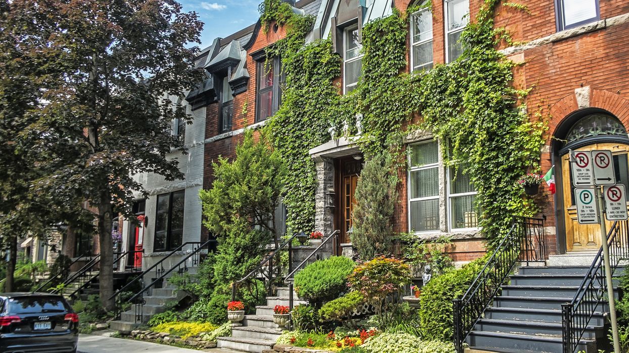 Indoor Gatherings Of Up To 10 People Will Be Allowed In All Of Quebec Starting Next Week