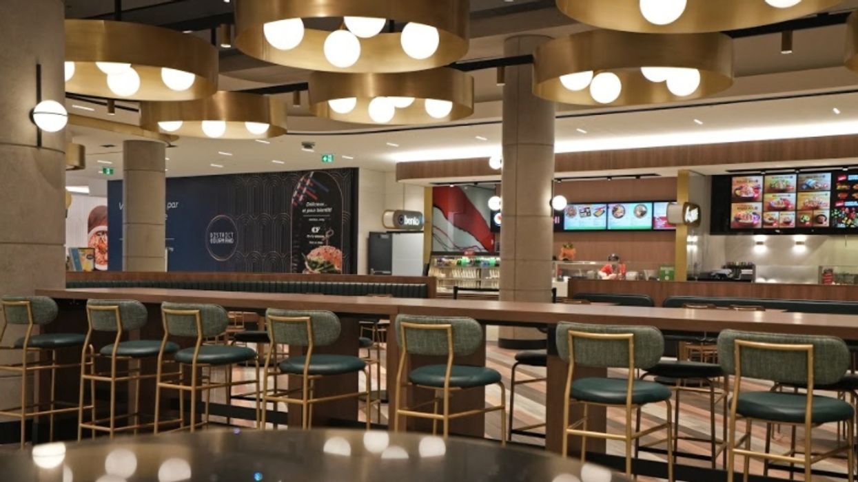 CF Fairview Pointe Claire Just Unveiled Its Brand New Food Court (PHOTOS)