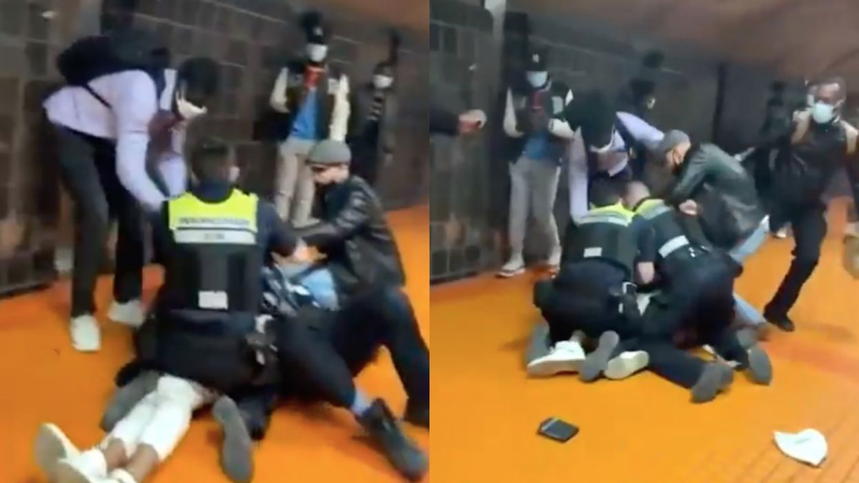 A Video Shows STM Officers Wrestling Someone After They Allegedly Didn't Pay Metro Fare