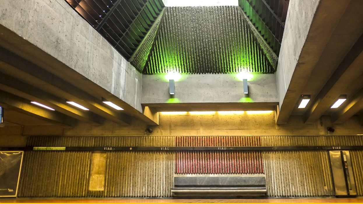 The STM Is Being Accused Of Hostile Architecture With Metro Station Bench Bars