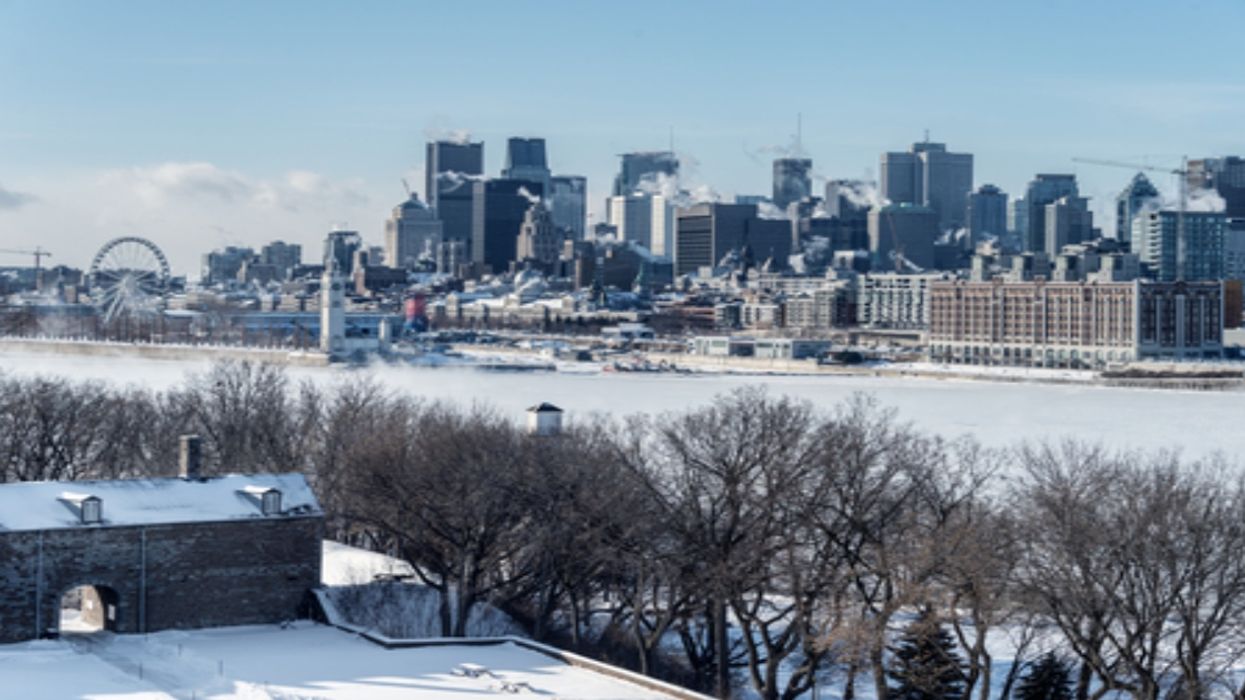 7 Jobs Hiring In Montreal Right Now That Pay More Than $16/Hour