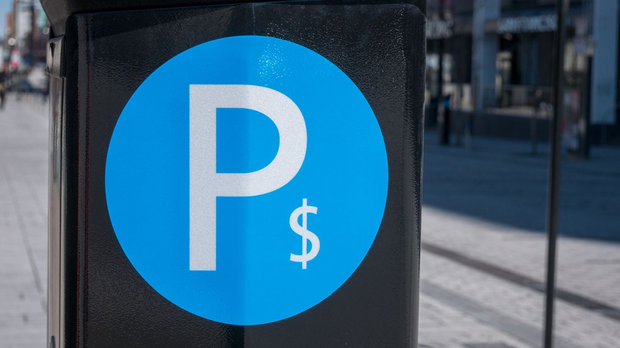 These Are The Borders Of Ville-Marie To Help You Find Free Street Parking This Month (MAP)