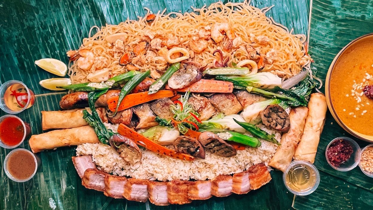 Montreal's Ultimate Filipino "Kamayan Feast" Is Available For Takeout (VIDEO)