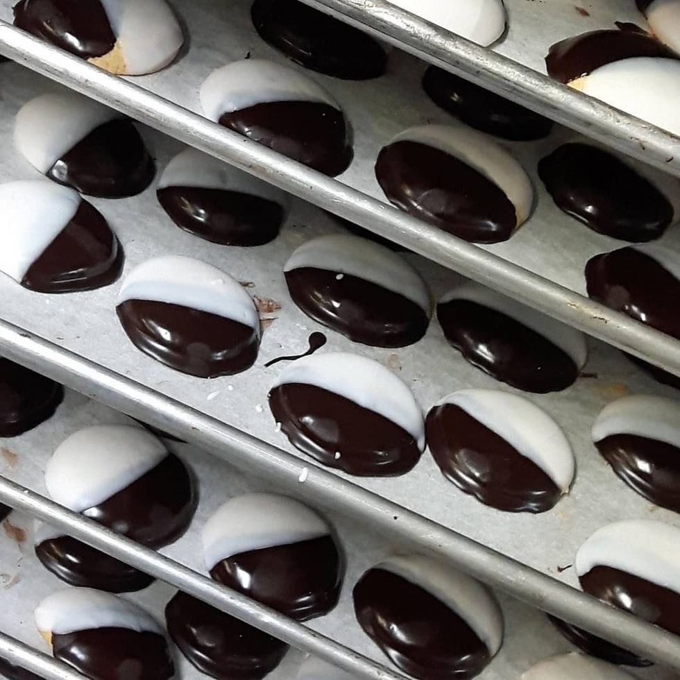 5 Kosher Bakeries In Montreal That Fulfill Your Carb Cravings Just In