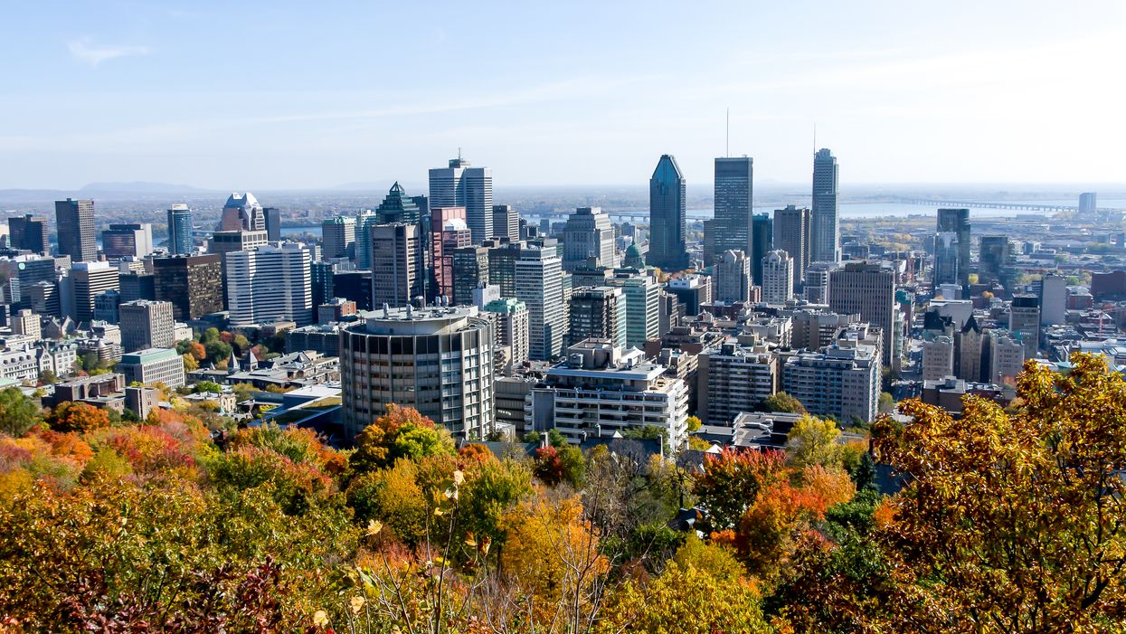 7 Montreal Jobs Hiring Right Now That Pay $20/Hour Or More
