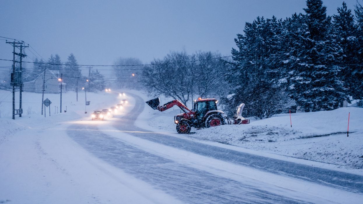 Parts Of Quebec Could Get Smacked With Up To 30 cm Of Snow This Weekend