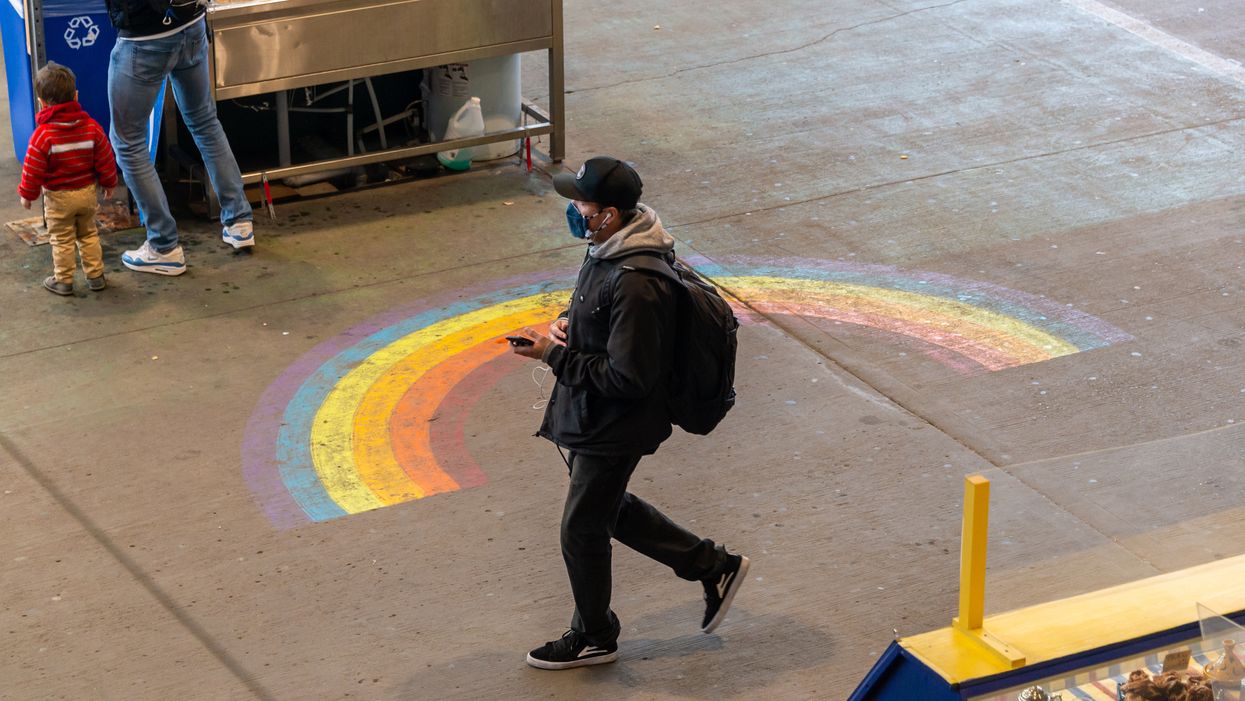 Quebec Reports Fewer Than 1,000 New COVID-19 Cases For The First Time In 5 Days