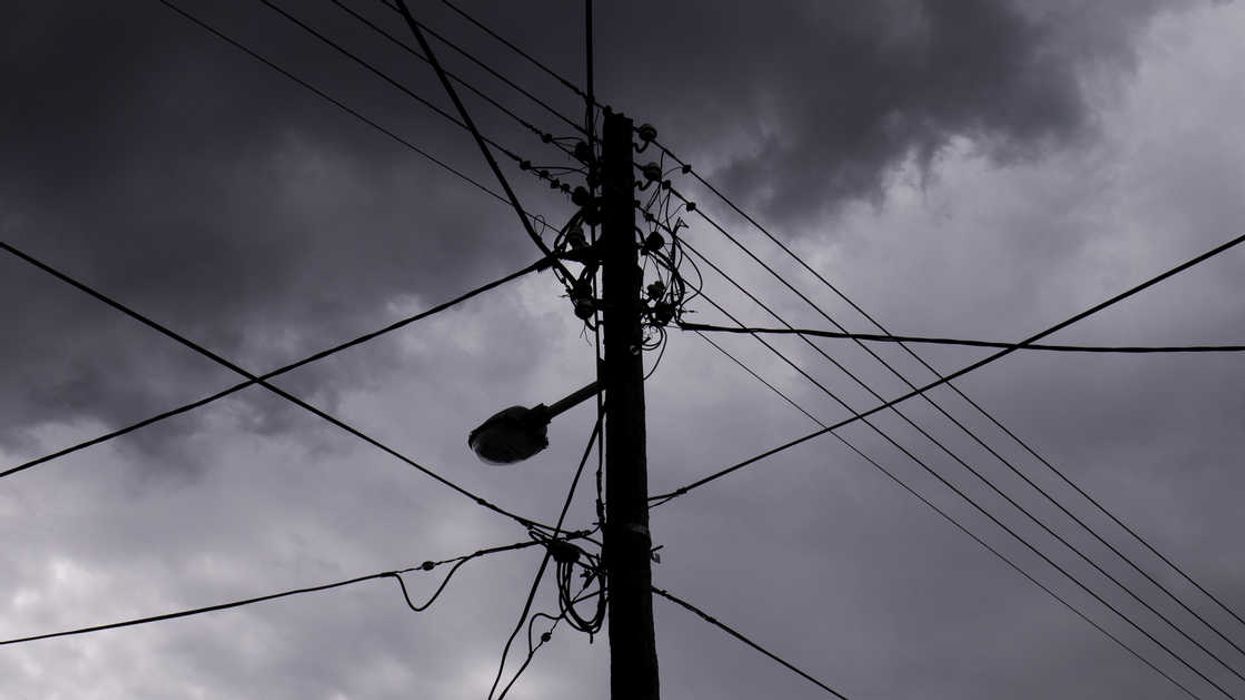 Winds Of 90 km/h May Shake Quebec During The Next 24 Hours & Power Outages Are Expected