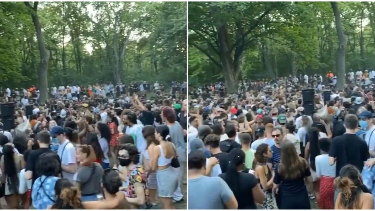 A Huge Crowd Gathered On Mount Royal & There Were Almost No Masks In Sight (VIDEO)