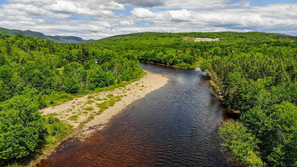 Private Luxury On Lac Saint Joseph MTL Blog