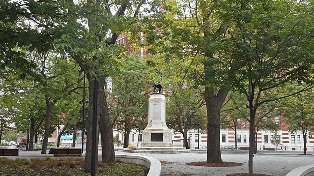 Montreal Removed A Bench That Forbid Homeless People From Sitting Too Long After Backlash