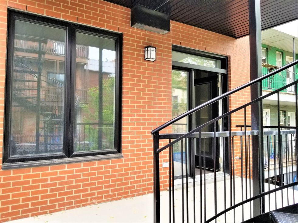 2Bedroom Between The Mountain And Parc LaFontaine MTL Blog