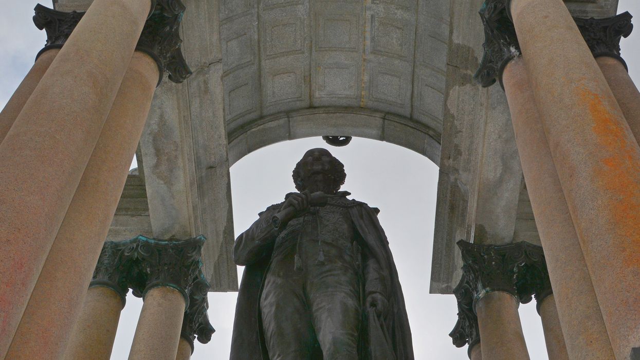 Montrealers Are Demanding The Sir John A. Macdonald Statue Come Down Now