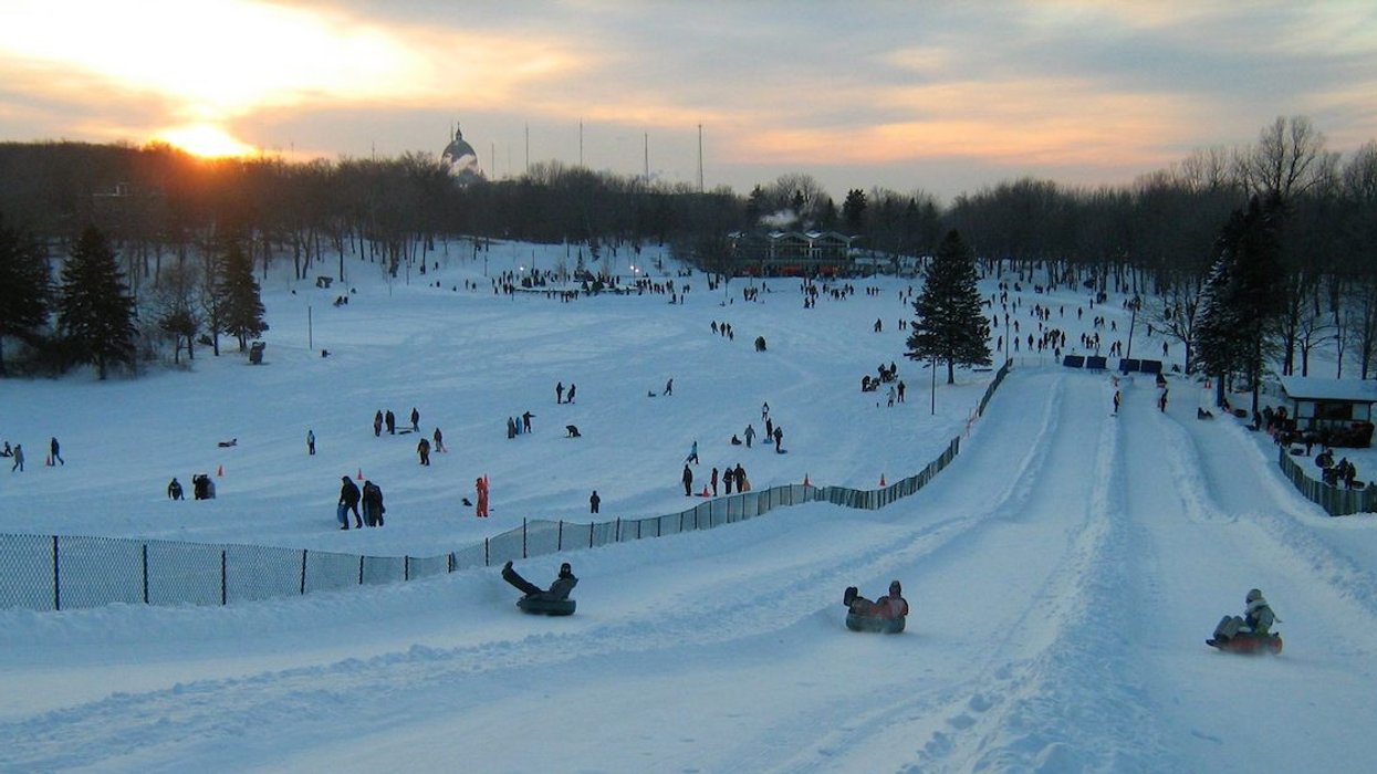 6 Best Places To Go Sledding And Tobogganing In Montreal This Weekend