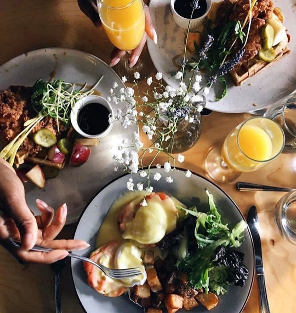 Montreal's "Harry Potter" Themed Bar Is Hosting A Magical WandMaking