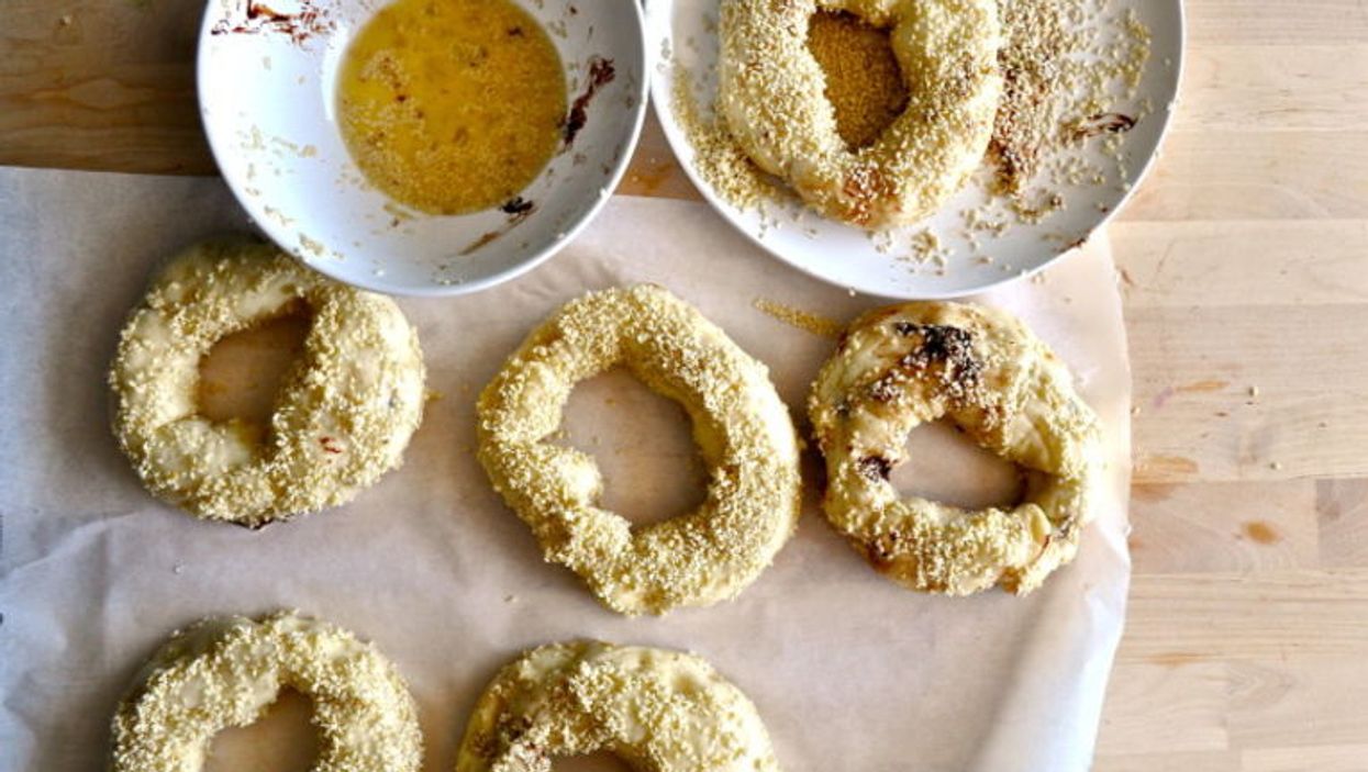 How To Make Your Very Own Montreal Bagels At Home