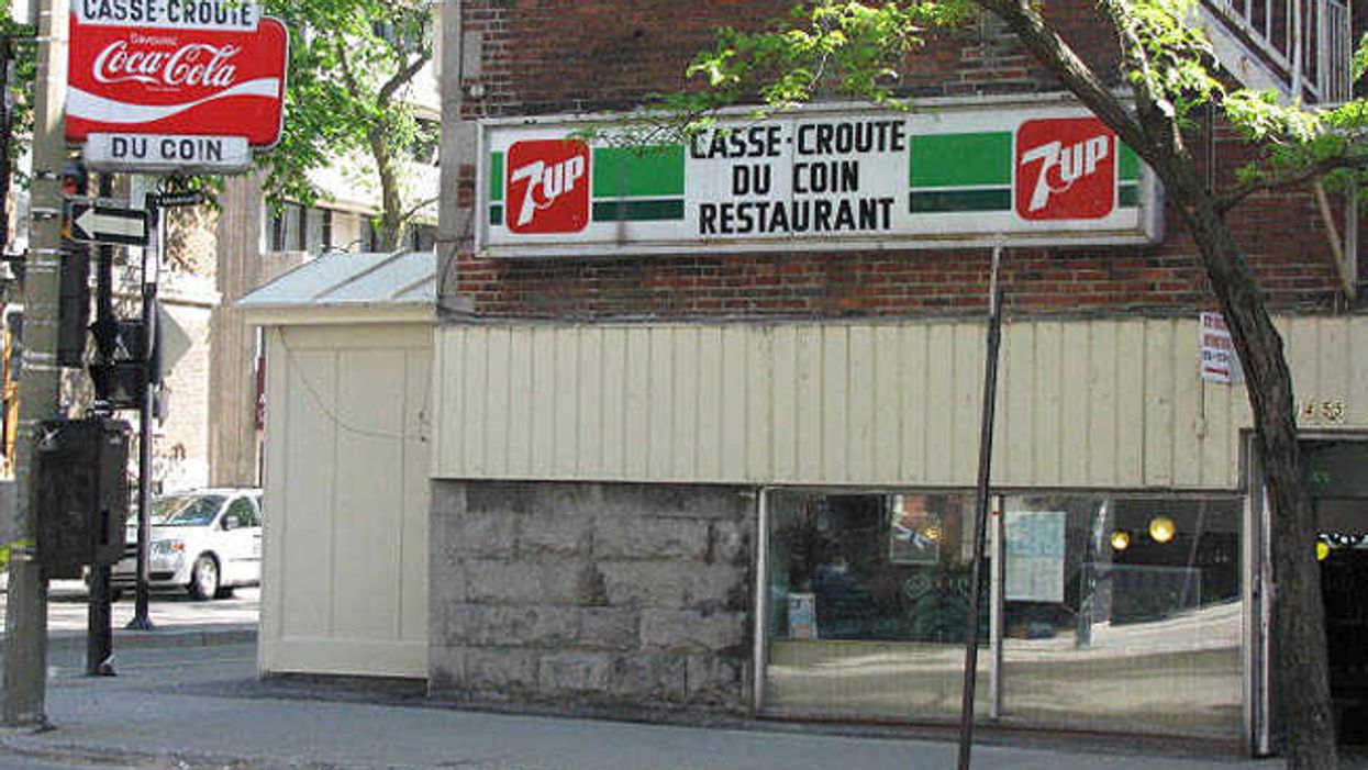 Best Montreal 24-Hour Cafés & Places To Study