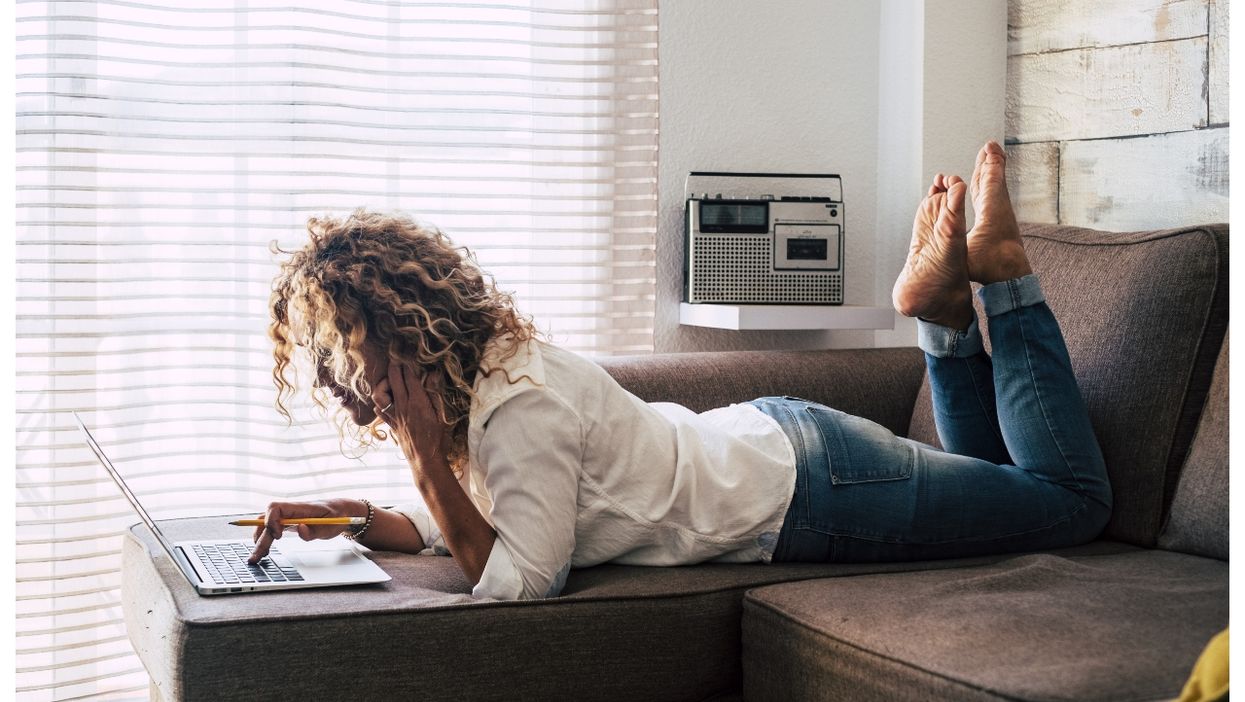 This Company Will Help You Find A Flexible WFH Job If You Want To Make Some Extra Money