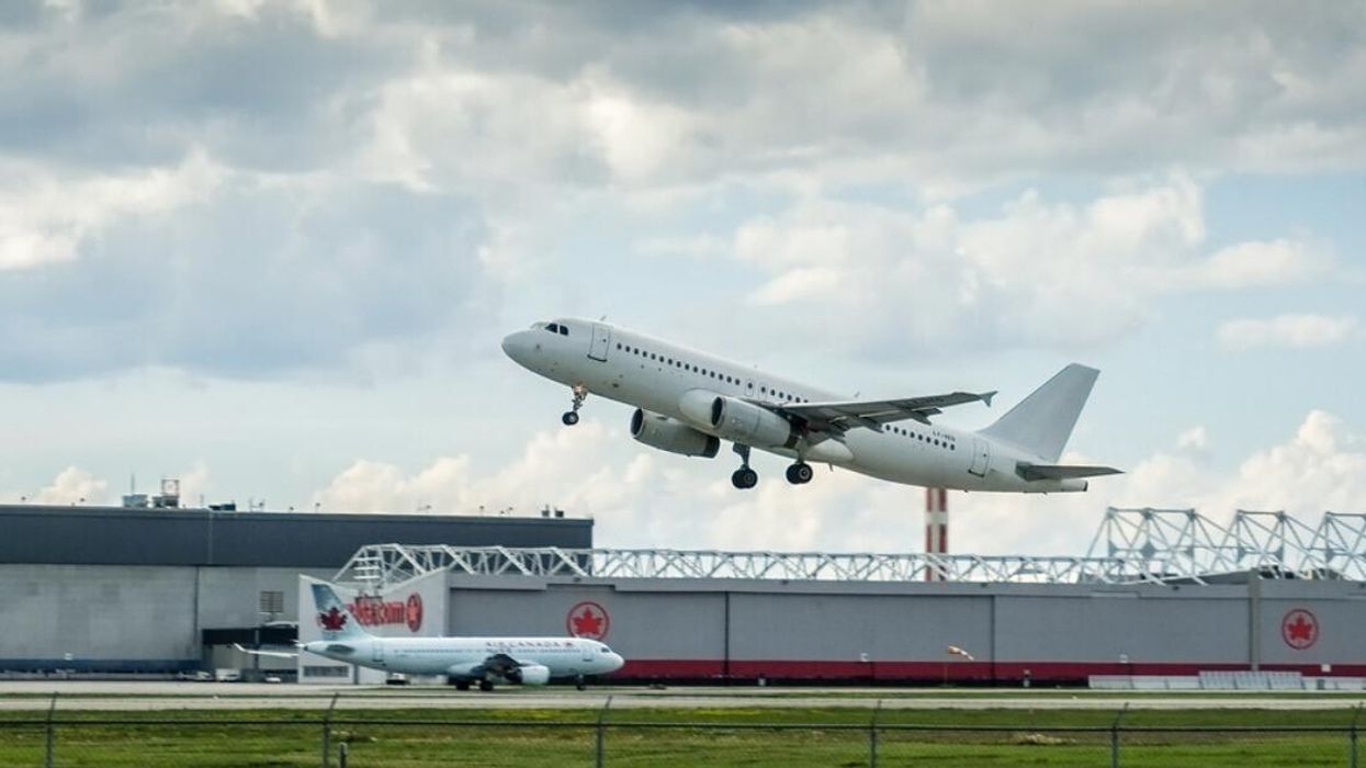 Expedia Revealed The Best Day To Book Cheap Tickets, Avoid Delays & Other Travel Hacks