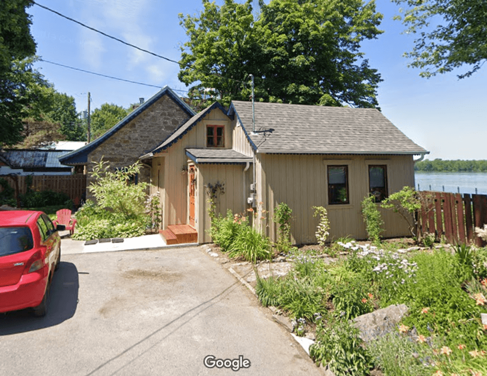 Riverside Colonial Home In SainteGeneviève MTL Blog