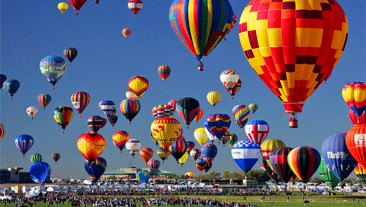 9 Things To Do At Montreal s 2016 International Hot Air Balloon