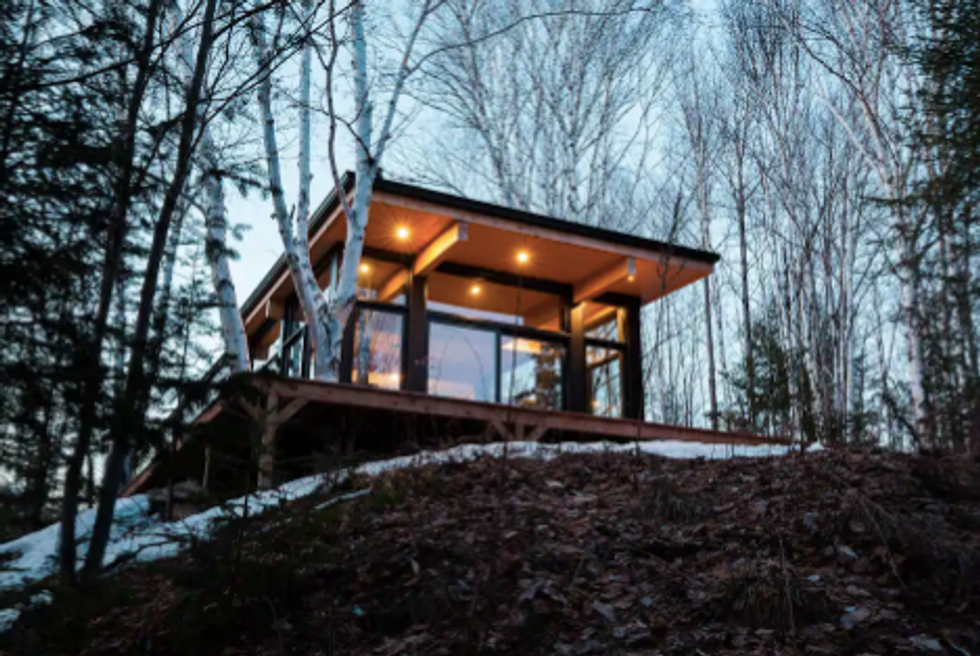 Cheap Waterfront Cottages For Rent In Quebec Will Blow Your Mind MTL Blog