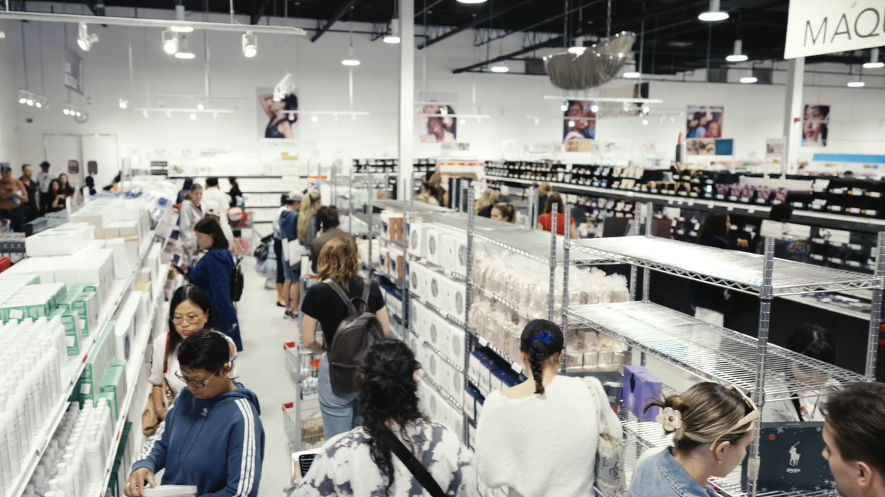 L'Oréal Beauty Outlet in Montreal.