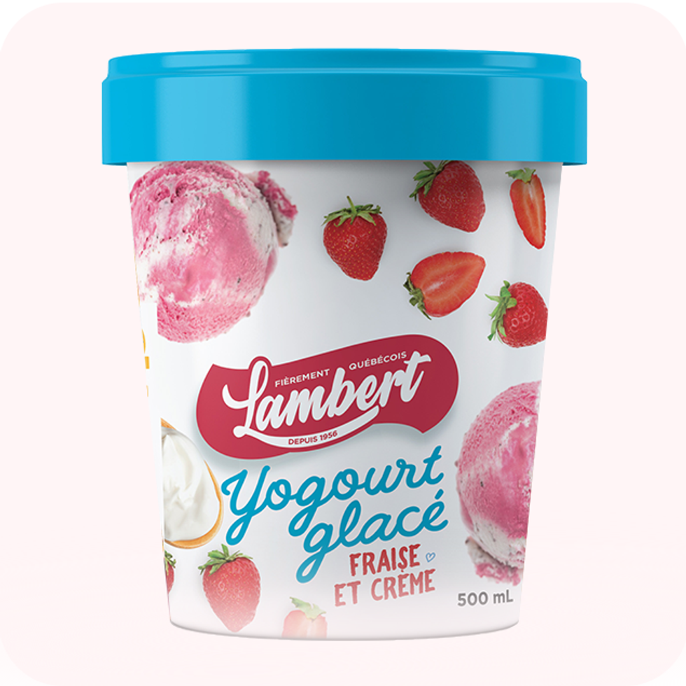 Lambert Frozen Yogurt Strawberries & Cream, 500 ml