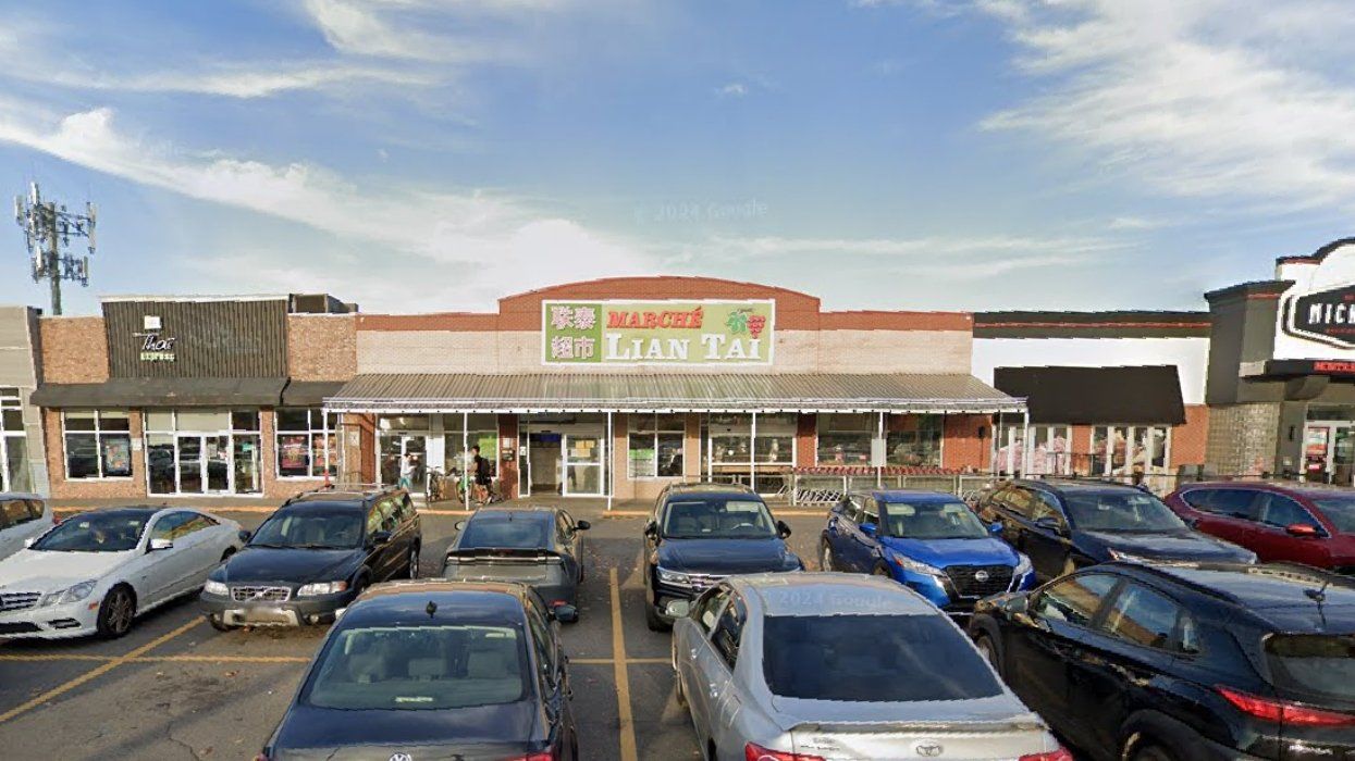 Lian Tai grocery store in Montreal.